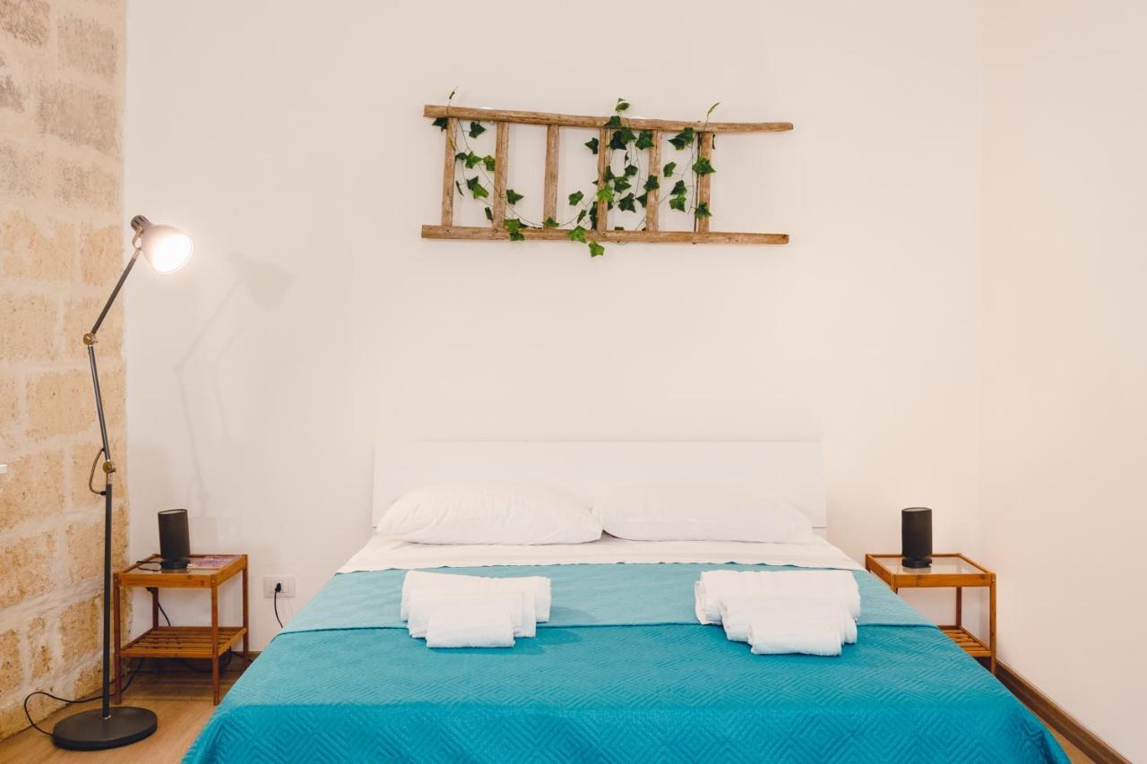 Convivo Apartment Palazzo Galateo Лечче Екстер'єр фото