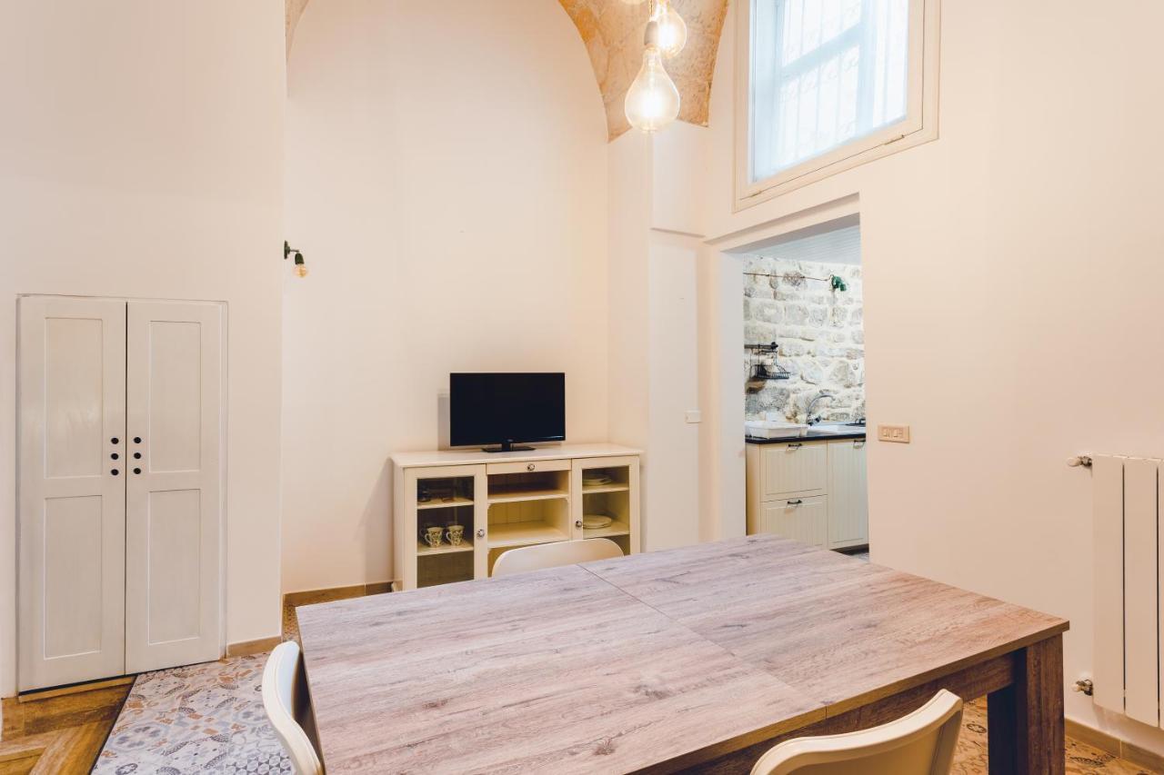 Convivo Apartment Palazzo Galateo Лечче Екстер'єр фото