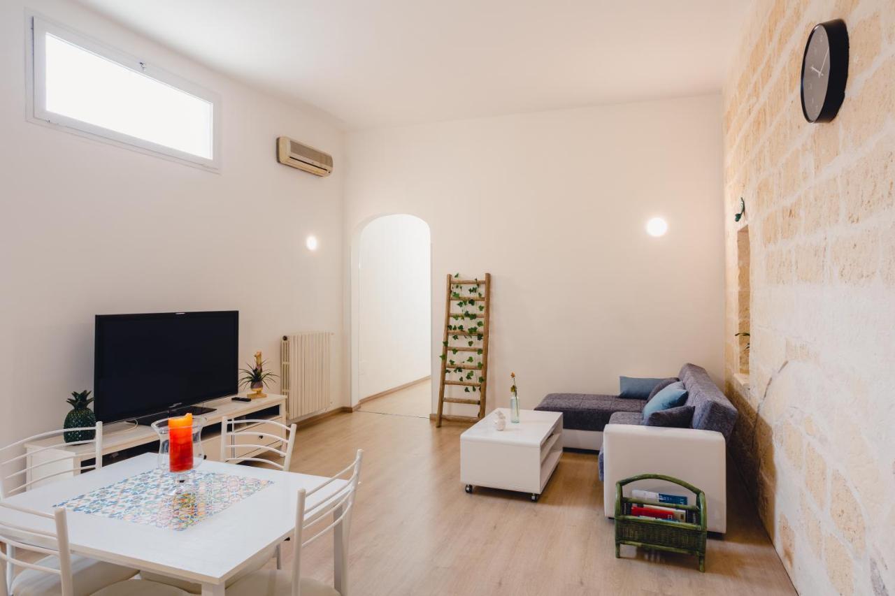 Convivo Apartment Palazzo Galateo Лечче Екстер'єр фото