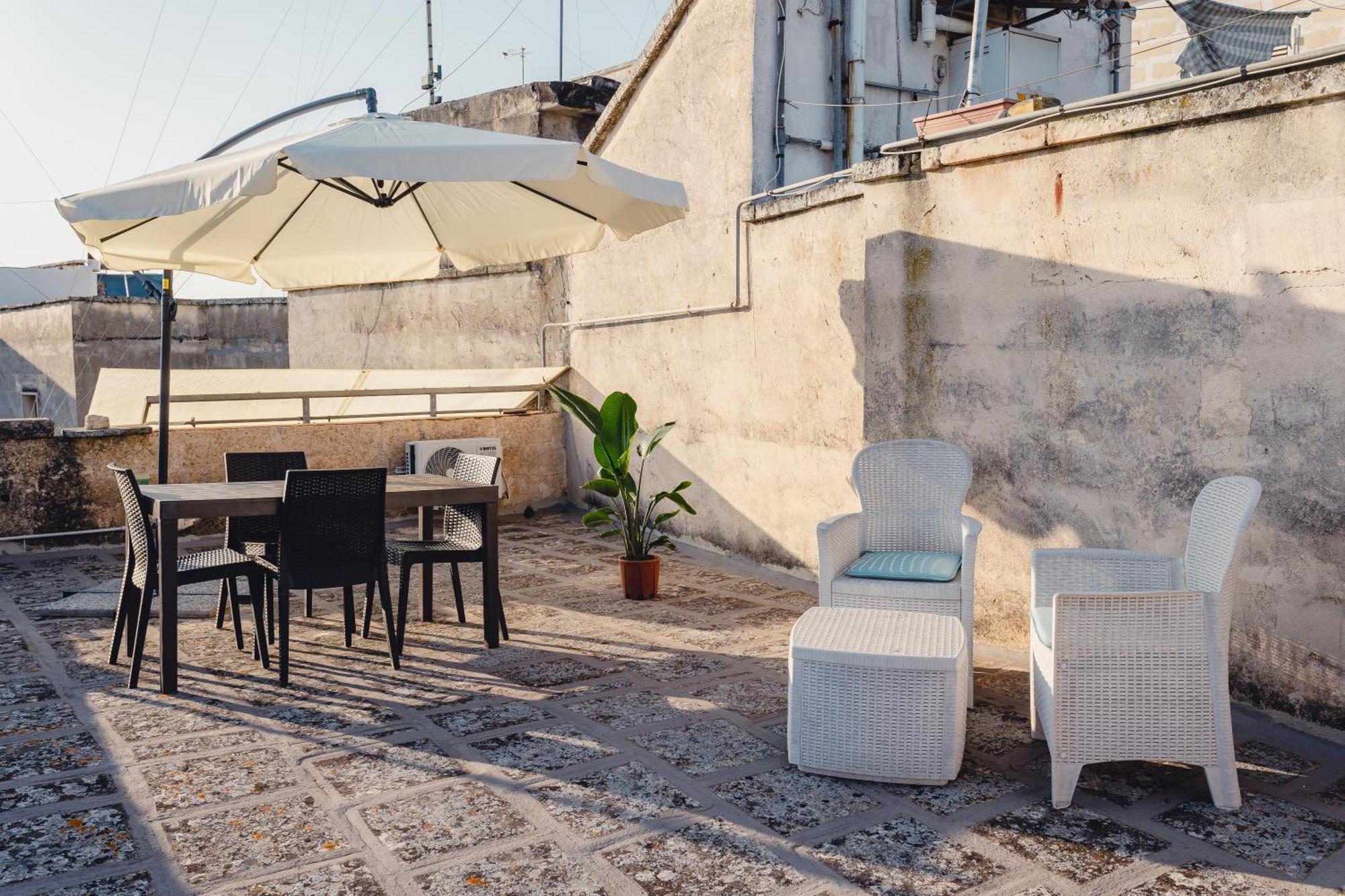 Convivo Apartment Palazzo Galateo Лечче Екстер'єр фото